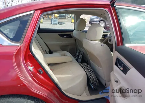 2013 Nissan Altima 2.5 S z USA, uszkodzony, nr VIN 1N4AL3AP3DC118322